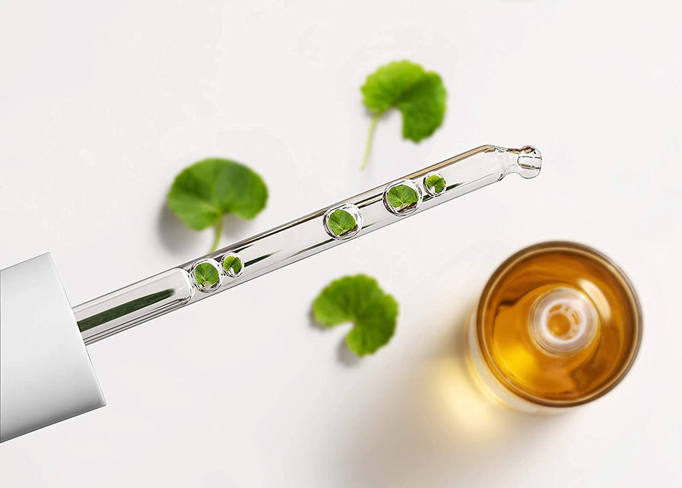 SKIN1004 Madagascar Centella Asiatica 100 Ampullen Gesichtsserum, 100 % Centella-asiatica-Extrakt, zur Beruhigung empfindlicher und zu Akne neigender Haut, 30 ml