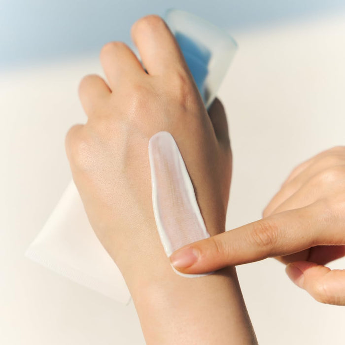 SKIN1004 Madagascar Centella Hyalu-cica Water-Fit Sun Serum 50ml